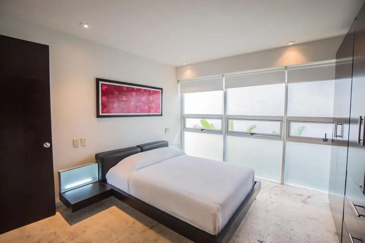 Magia Apartments, Resort-Style, Prime Location With Ocean Views! Playa del Carmen Holiday home