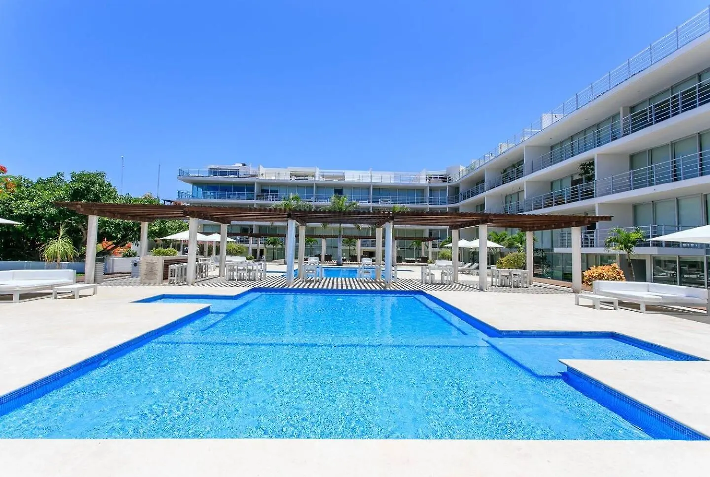 Magia Apartments, Resort-Style, Prime Location With Ocean Views! Playa del Carmen