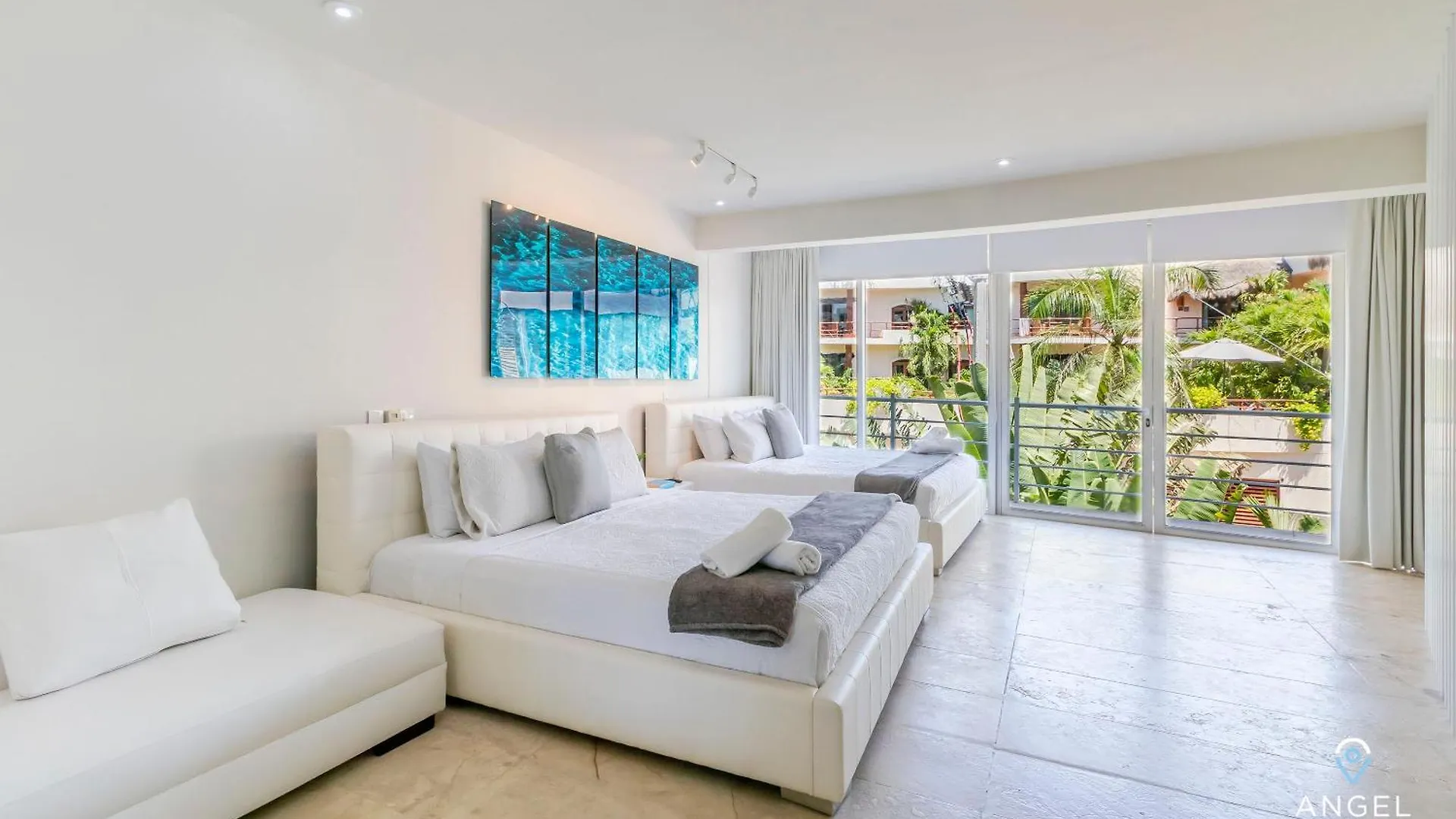 Magia Apartments, Resort-Style, Prime Location With Ocean Views! Playa del Carmen Holiday home