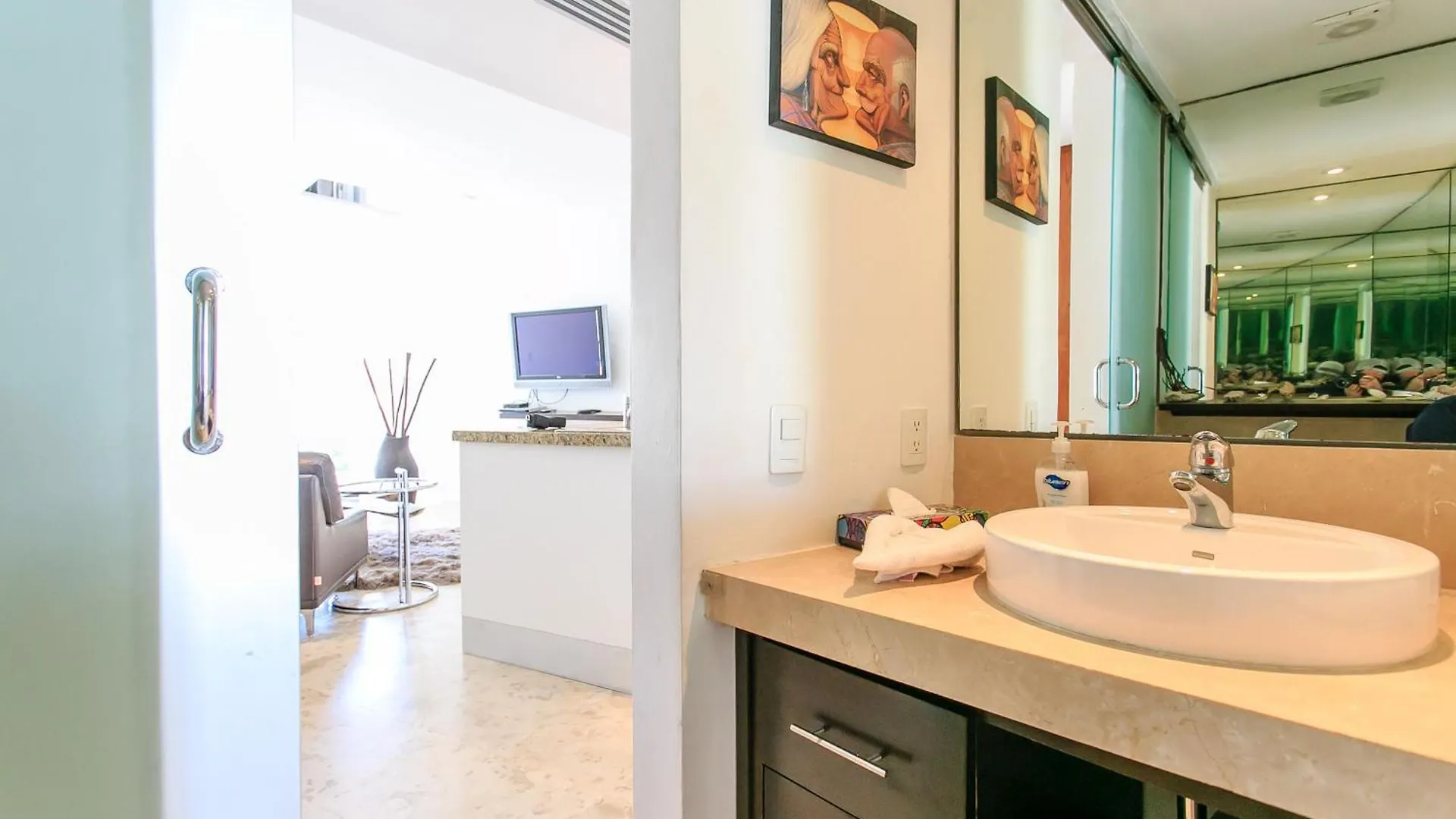 Magia Apartments, Resort-Style, Prime Location With Ocean Views! Playa del Carmen
