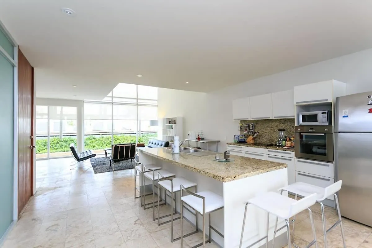 Magia Apartments, Resort-Style, Prime Location With Ocean Views! Playa del Carmen Holiday home