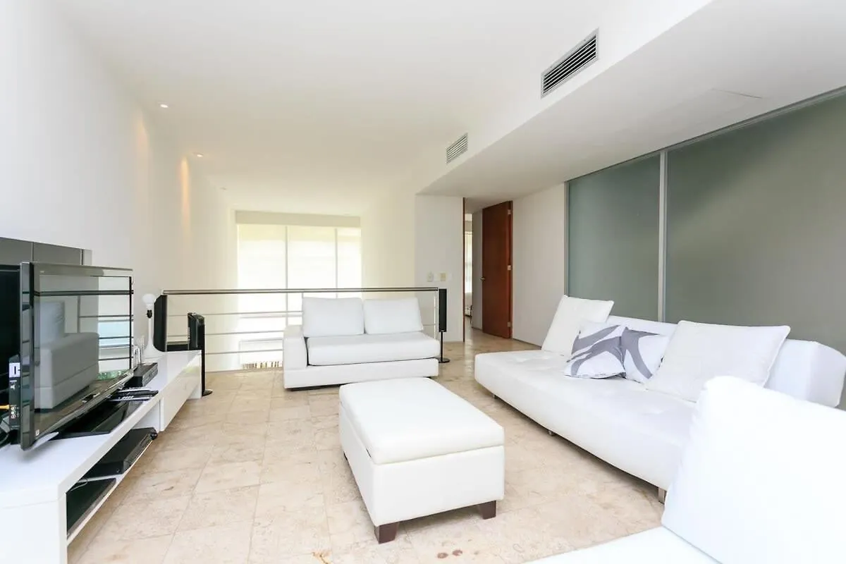 Magia Apartments, Resort-Style, Prime Location With Ocean Views! Playa del Carmen